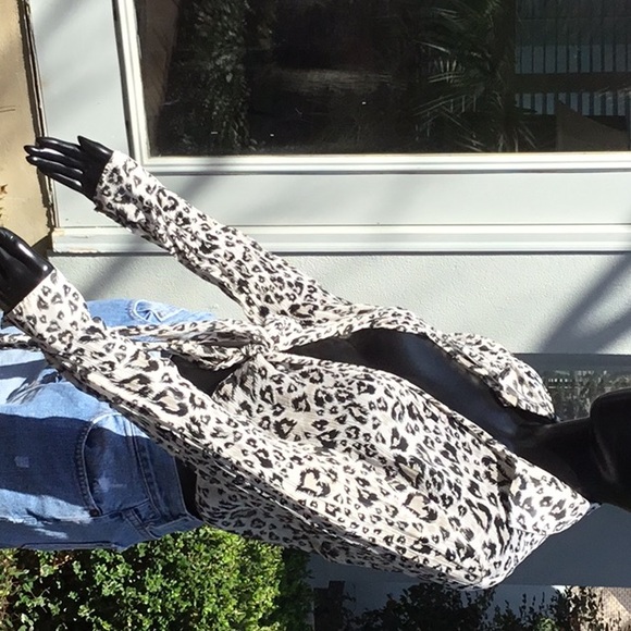 Chico’s Silk cheetah print blouse/shrug - Picture 3 of 4